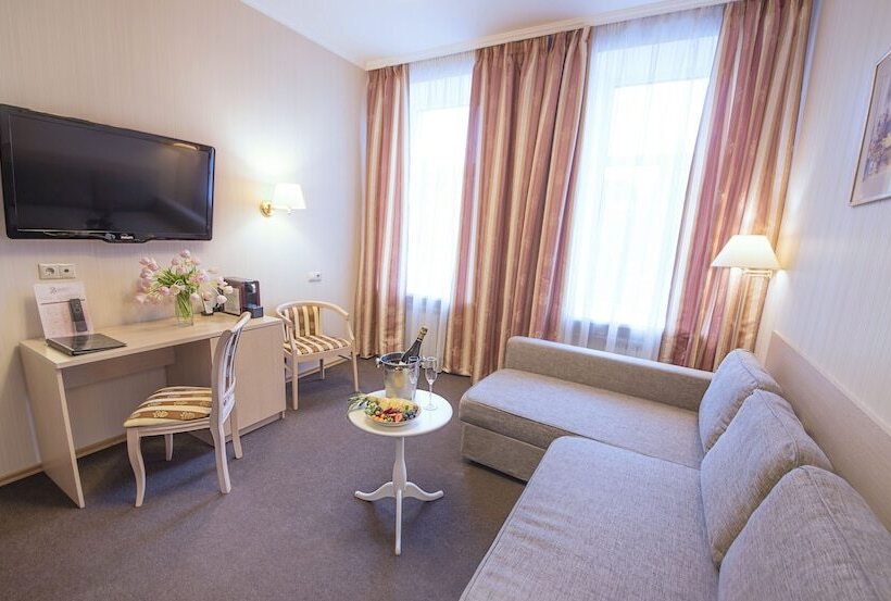 Quarto Deluxe, Bristol