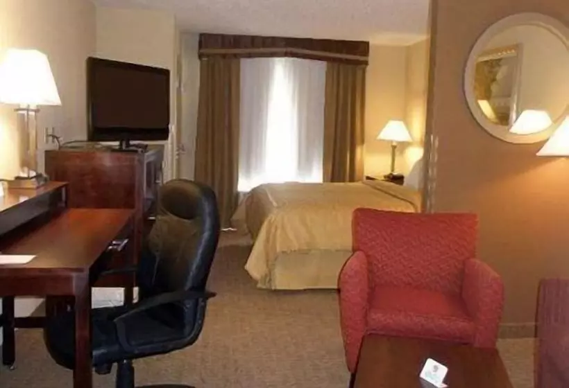 スイート, Comfort Suites Hummelstown  Hershey