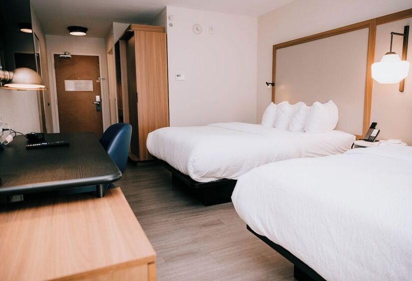 חדר סטנדרט שתי מיטות זוגיות, Fairfield Inn & Suites By Marriott Lexington Georgetown/college Inn