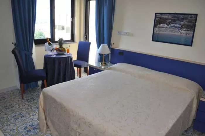 اتاق استاندارد با بالکن, Grand Hotel La Playa
