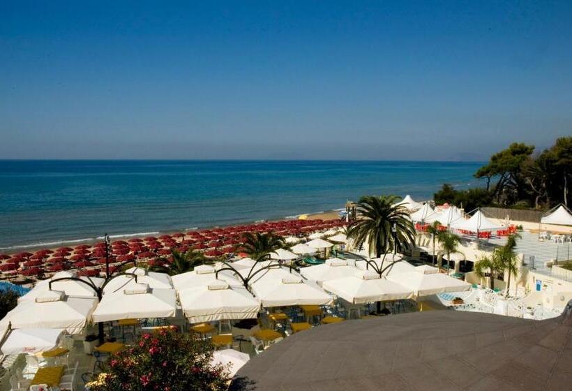 Люкс Вид на Море, Grand Hotel La Playa