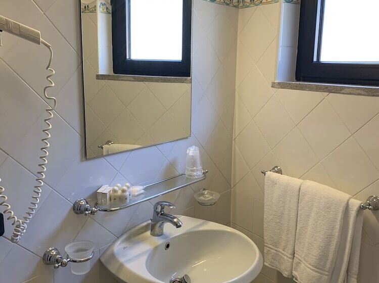 Номер Стандарт Трехместный, Grand Hotel La Playa