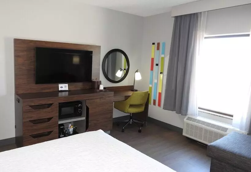スタンダードルーム, Hampton Inn & Suites By Hilton Flowery Branch Lake Lanier
