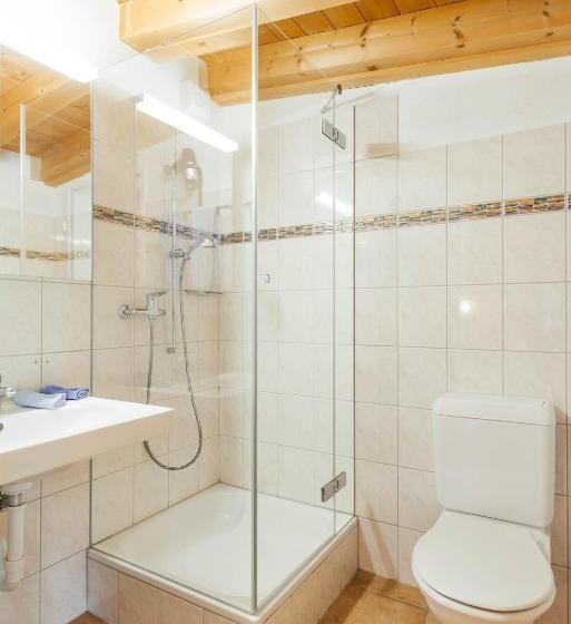 스탠다드 룸, Krüzli   Dapi 1914