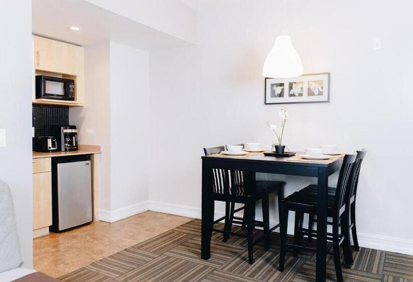 스위트, Ocean Reef Suites