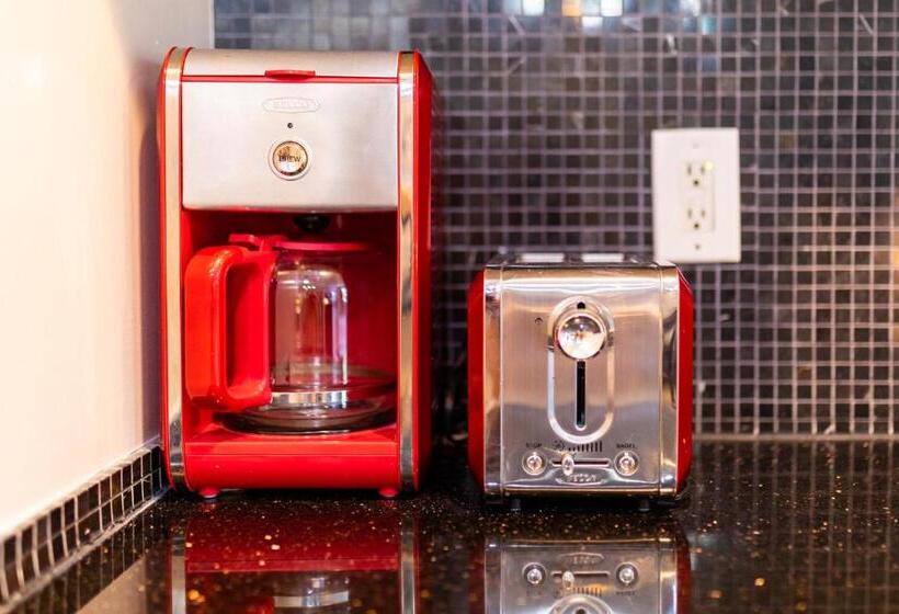 스위트, Ocean Reef Suites