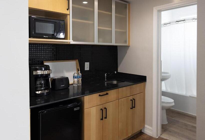 장애인을 위한 스위트, Ocean Reef Suites