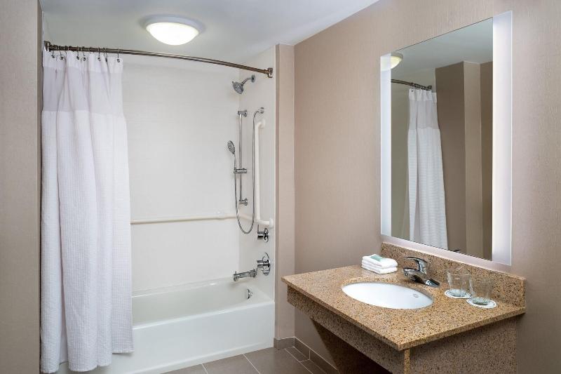 جناح, Springhill Suites Gainesville