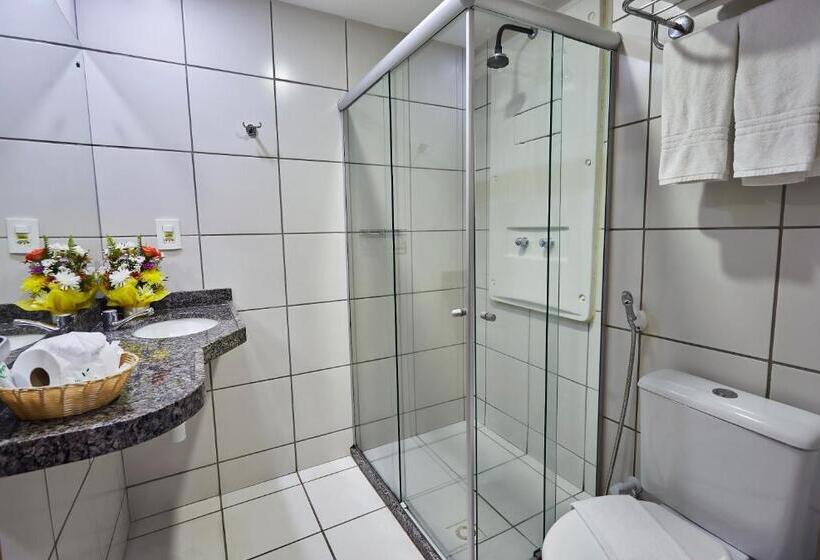 דירת חדר סופריור, Villa Park