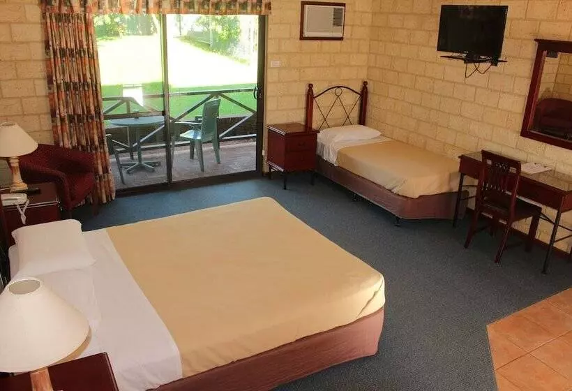 エクゼクティブルーム, Karri Forest Motel