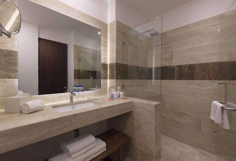 غرفة ديلوكس مطلّة علي البحر, Krystal Grand Puerto Vallarta