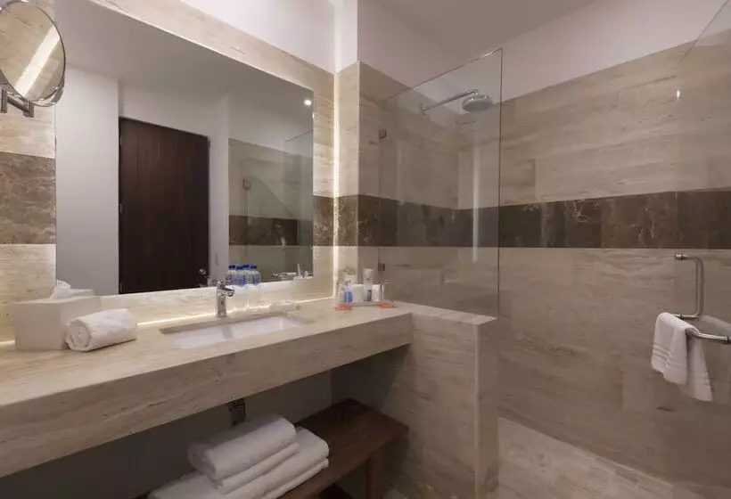 اتاق لوکس با چشم‌انداز دریا, Krystal Grand® Puerto Vallarta