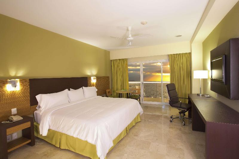 غرفة ديلوكس مطلّة علي البحر, Krystal Grand Puerto Vallarta