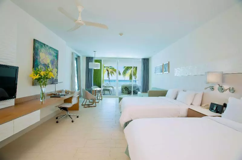 اتاق لوکس با چشم‌انداز دریا, Krystal Grand® Puerto Vallarta