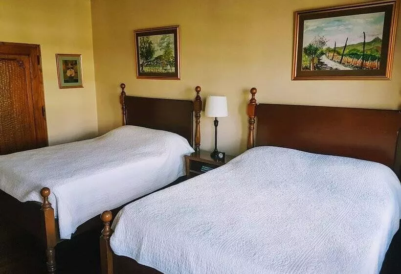 اتاق استاندارد با 2 تخت دوبل, Casa Carmel Bed & Breakfast