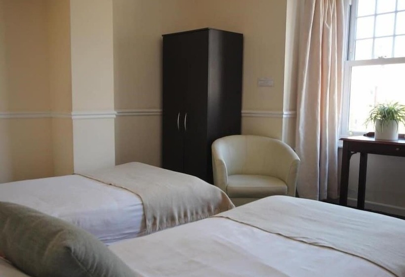 스탠다드 룸, Central