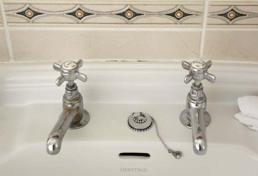 기본룸, Driftwood