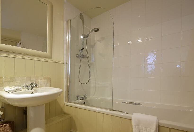 수피리어 룸, Driftwood