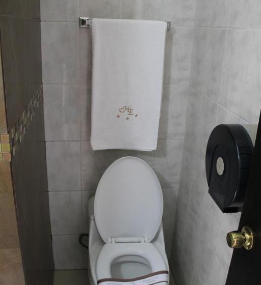 غرفة قياسية سرير كينج, Estadio