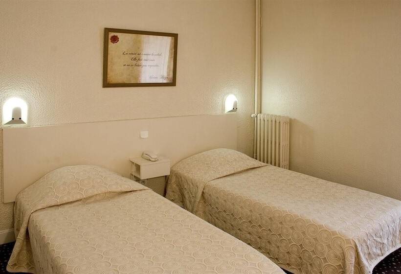 اتاق استاندارد, Ours Blanc  Place Victor Hugo