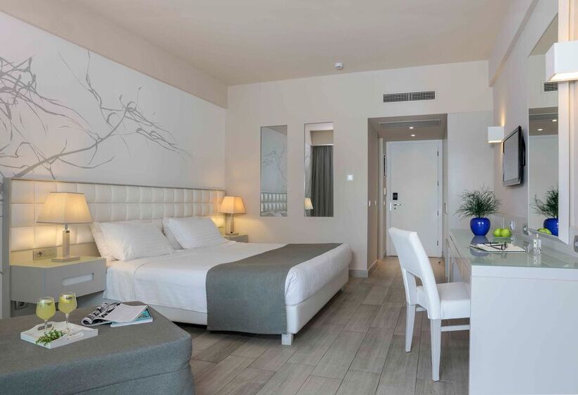 Номер Deluxe Вид на Море, Princess Andriana Resort & Spa  Ultra Allinclusive