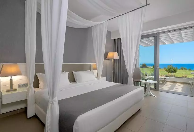 庭の見えるジュニアスイート, Princess Andriana Resort & Spa  Ultra Allinclusive