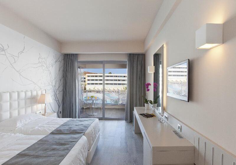 Номер Deluxe Вид на Море Боковой, Princess Andriana Resort & Spa  Ultra Allinclusive