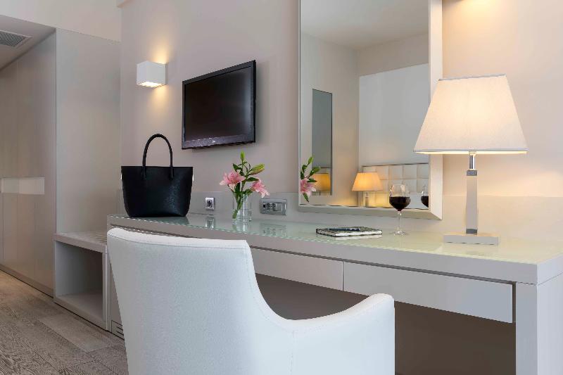 Номер Deluxe Вид на Сад, Princess Andriana Resort & Spa  Ultra Allinclusive