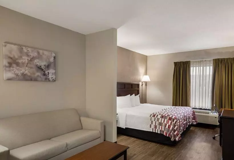 キングサイズベッドのスイートルーム, Red Roof Inn & Suites Bloomsburg   Mifflinville