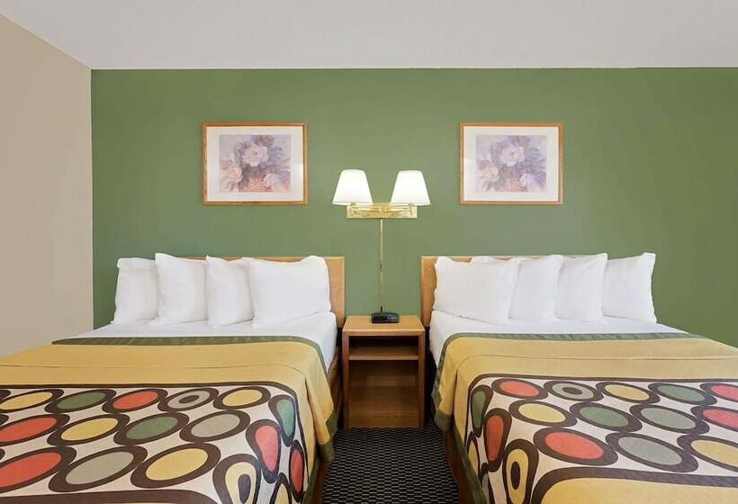 غرفه قياسيه سريرين مزدوجين, Super 8 By Wyndham Marshall