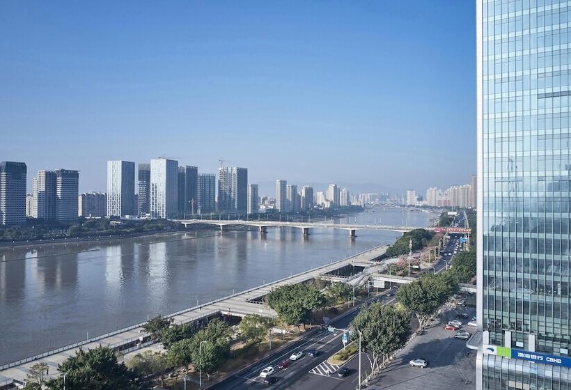 Cameră Club, 福州天元国际威斯汀酒店