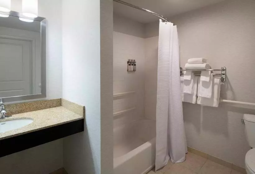 スタンダードスタジオ, Towneplace Suites By Marriott Providence North Kingstown