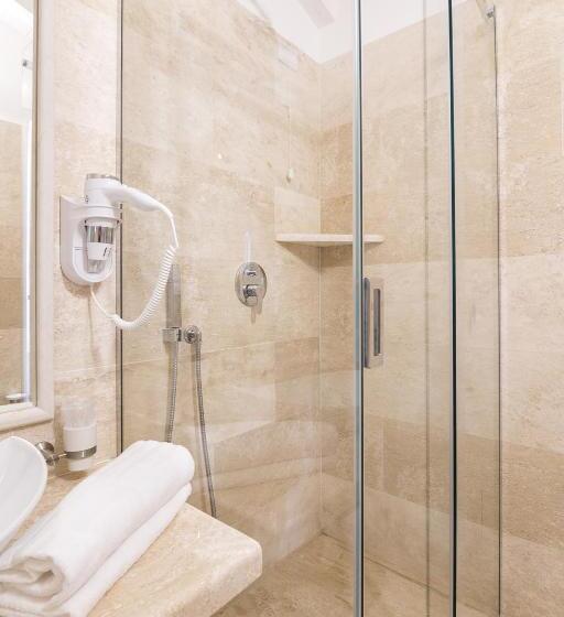 חדר סופריור, Vecchia Marina