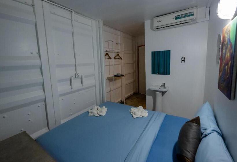 デラックスルーム, White Rabbit Hostel