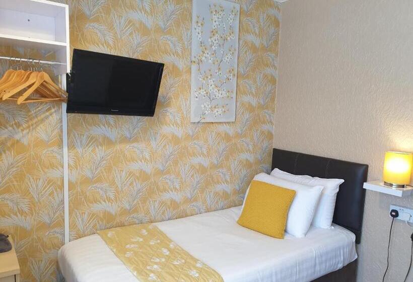 Номер Стандарт Индивидуальный, Corona Blackpool