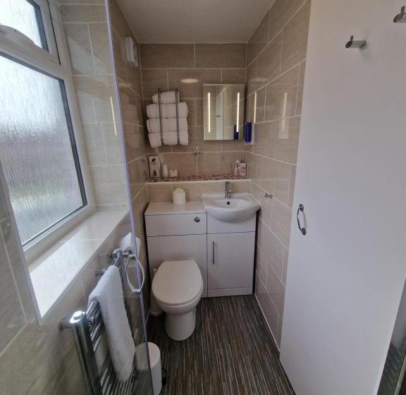 Quarto Familiar, Corona Blackpool