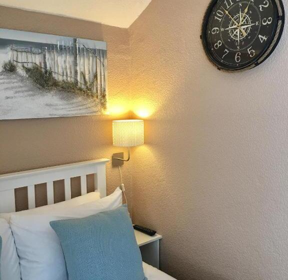 Family Connecting Room, Corona Blackpool