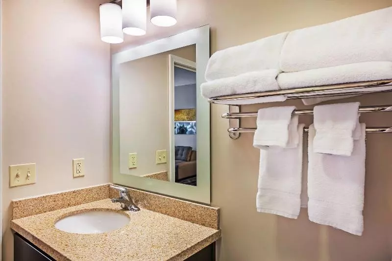 キングサイドベッドのスタンダードワンルーム, Towneplace Suites By Marriott Tulsa North/owasso