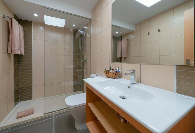 شقة بريميوم غرفة واحدة, Siroco - Adults Only