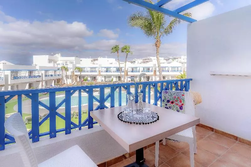 2 Bedroom Premium Apartment, Siroco - Adults Only