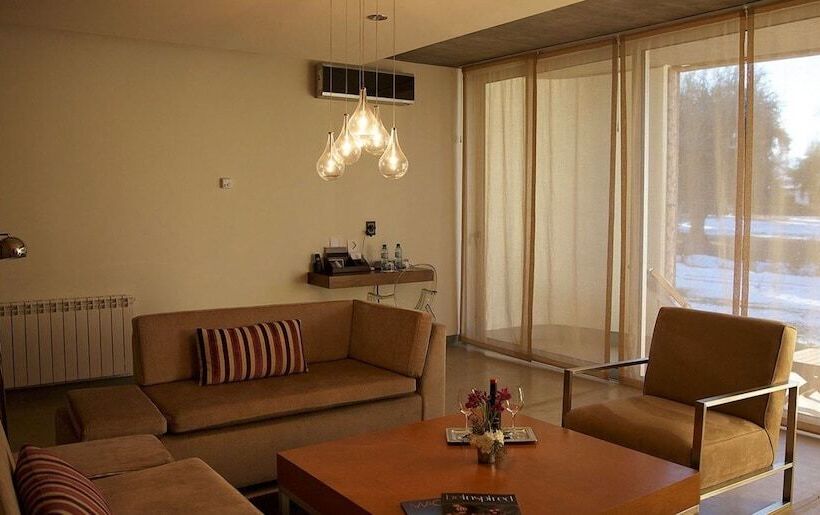 جناح دوبلكس, Entre Cielos Wine & Wellness