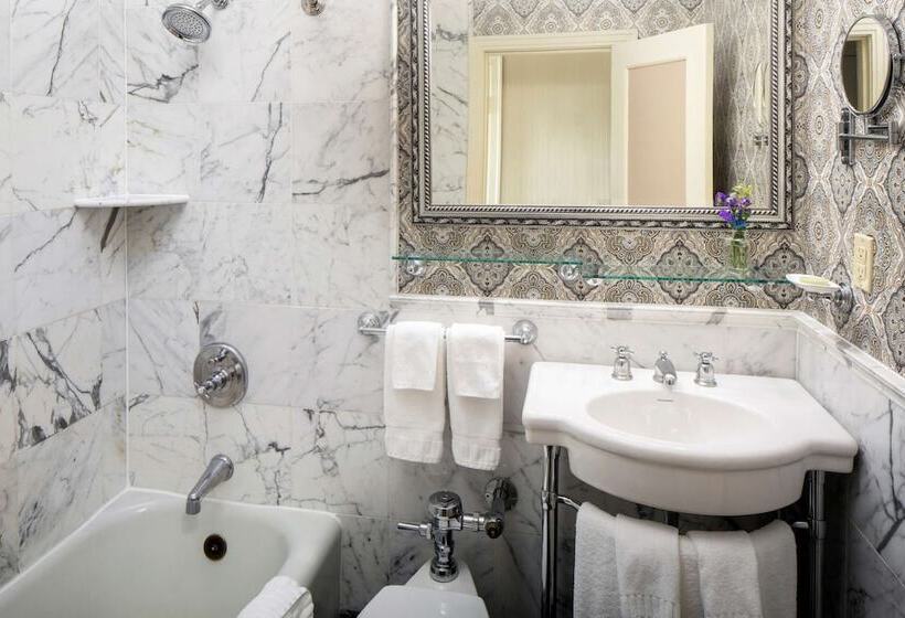 Номер Стандарт, Historic Hotel Bethlehem