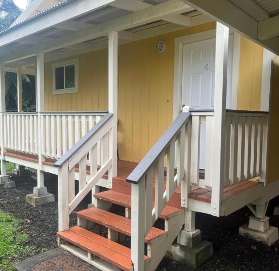 بنجلو قياسى مطلّ علي الحديقة, Aaron’s Cottage