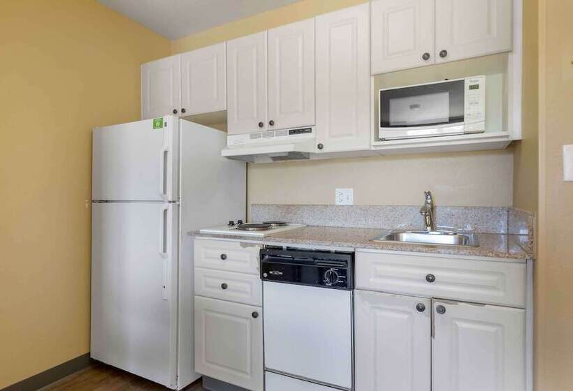Студия Deluxe, Mainstay Suites Washington Dulles Airport