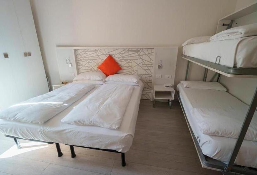 חדר משפחתי, Geier