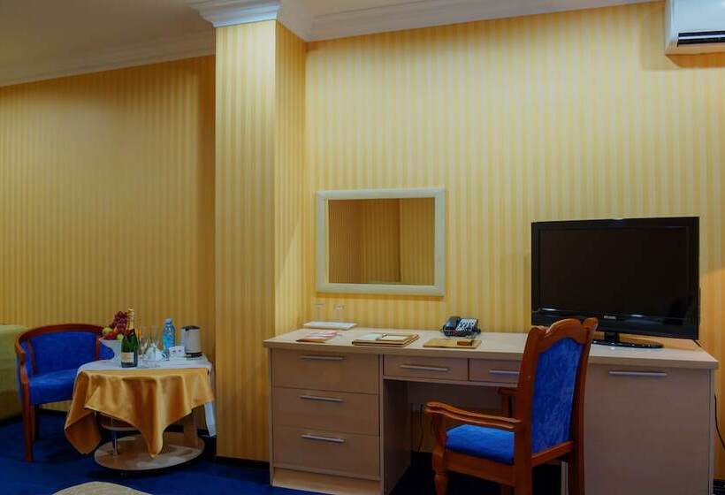 استودیوی استاندارد, King Hotel Astana