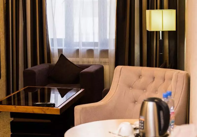 سوییت, King Hotel Astana