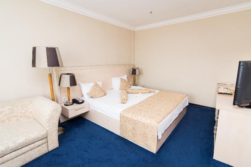 استودیوی استاندارد, King Hotel Astana