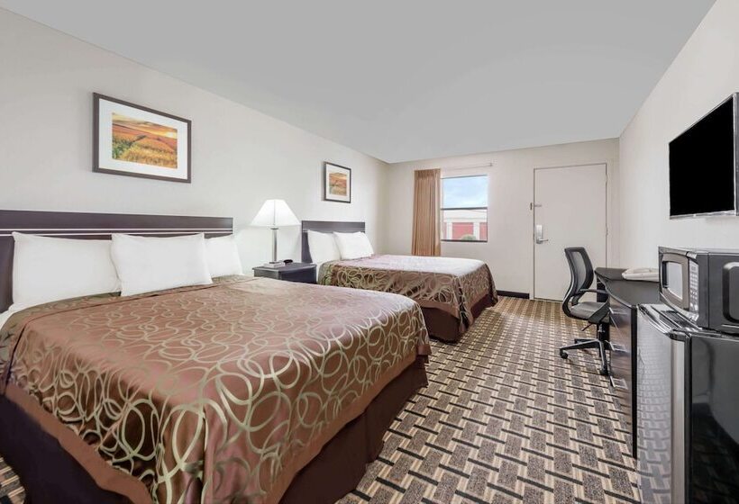 Номер Стандарт 2 Двуспальные Кровати, Knights Inn   Slaton