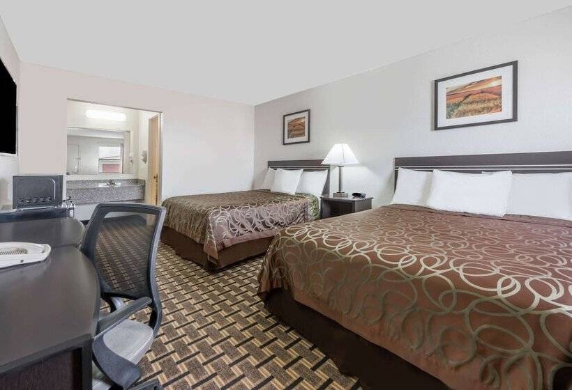 Номер Стандарт 2 Двуспальные Кровати, Knights Inn   Slaton